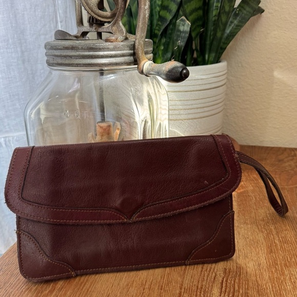 Vintage Burgundy Leather Wristlet Clutch Made in Brazil - Picture 2 of 8